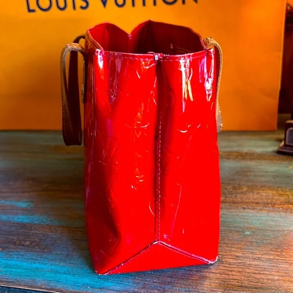 Louis Vuitton Bag Reade Monogram Vernis Pm Red Patent Leather Tote Small